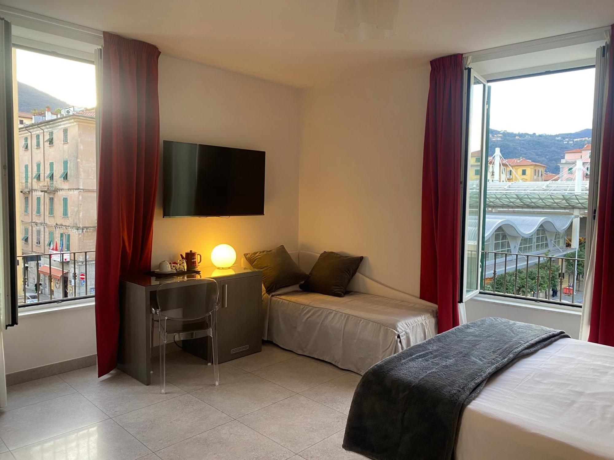 54 Rosselli Rooms La Spezia Zewnętrze zdjęcie